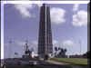La_Havane_v11_Place_de_la_R�volution.jpg (24949 octets)
